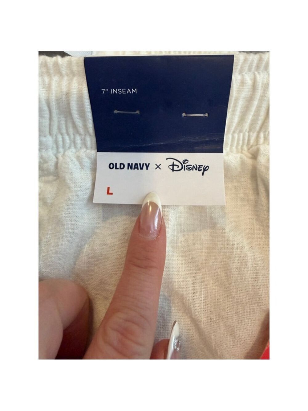 NWT Old Navy Men's Mickey Mouse Embroidered Shorts - Cream - Size L - Picture 6 of 12
